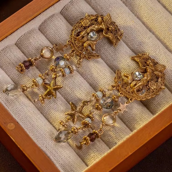 Vintage Antique Victorian Celestial Moon Dragon Earrings - Picture 3 of 7